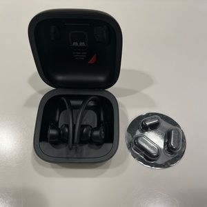 Powerbeats Pro Wireless Earbuds